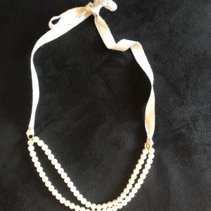Faux pearl  bow tie necklace